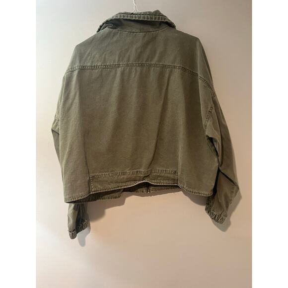 Forever 21 Army Green Utility Drawstring Cropped Jacket - Picture 3 of 3